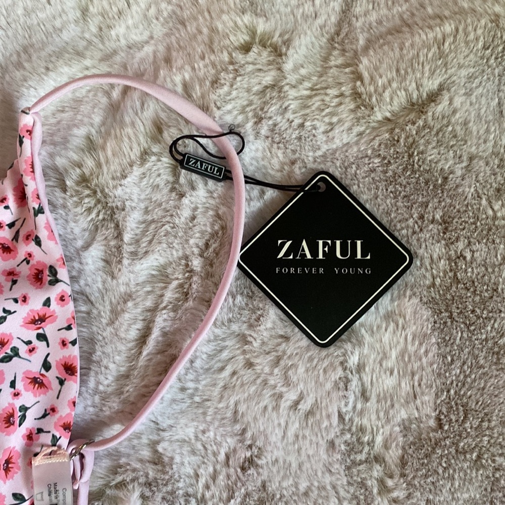 NWT Zaful Blush Floral Bikini Set Sz 6 - Picture 2 of 6